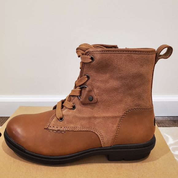 New Ugg Women's Hapsburg Lace Bootie Size 7.5 Chestnut - Picture 2 of 6